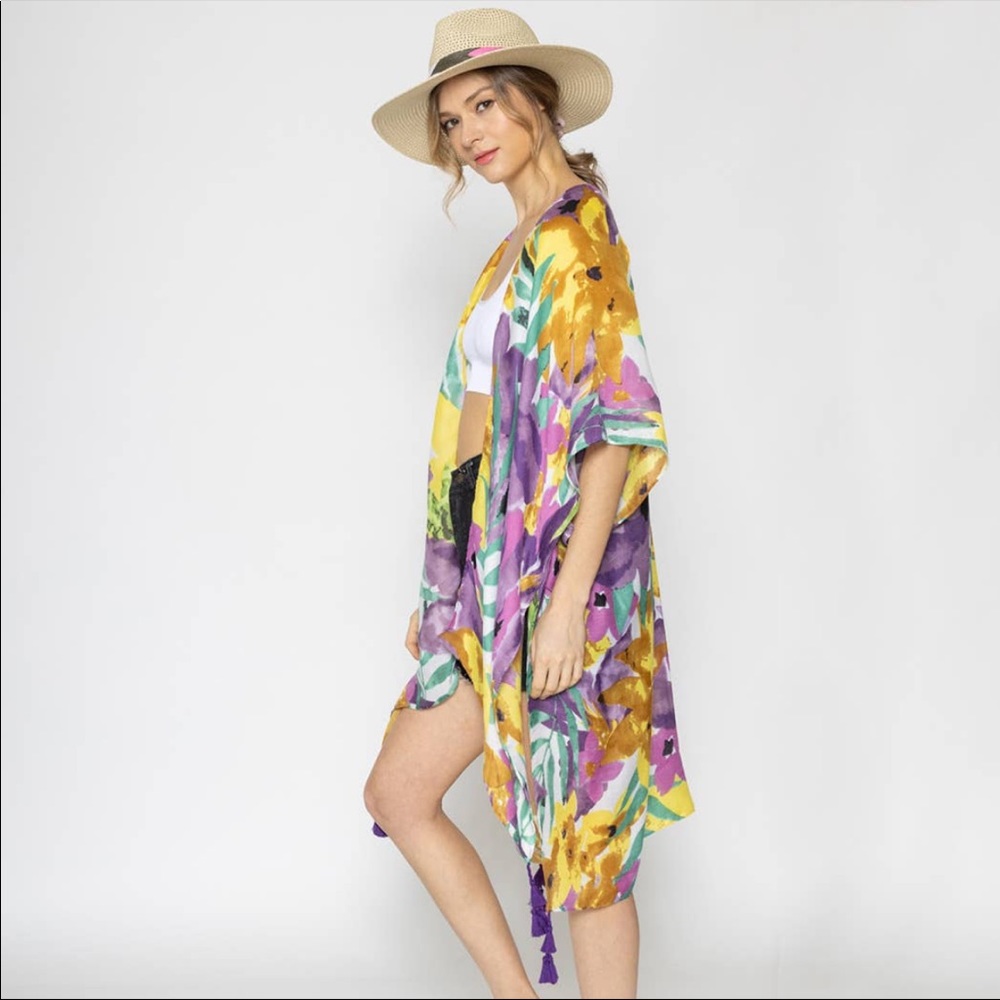 New Boutique Kimono - Picture 4 of 6